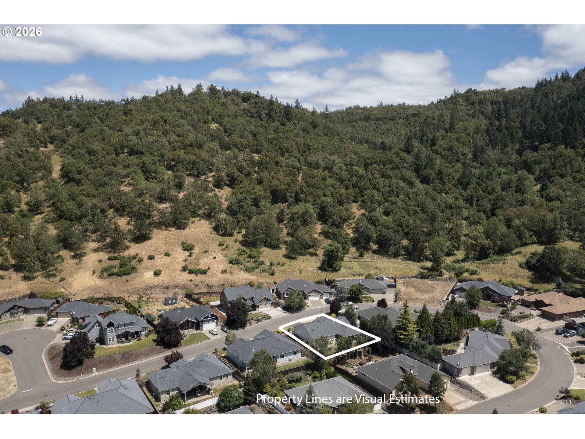 422 Oak Valley Loop Winchester, OR 97495 - Photo 31 of 32