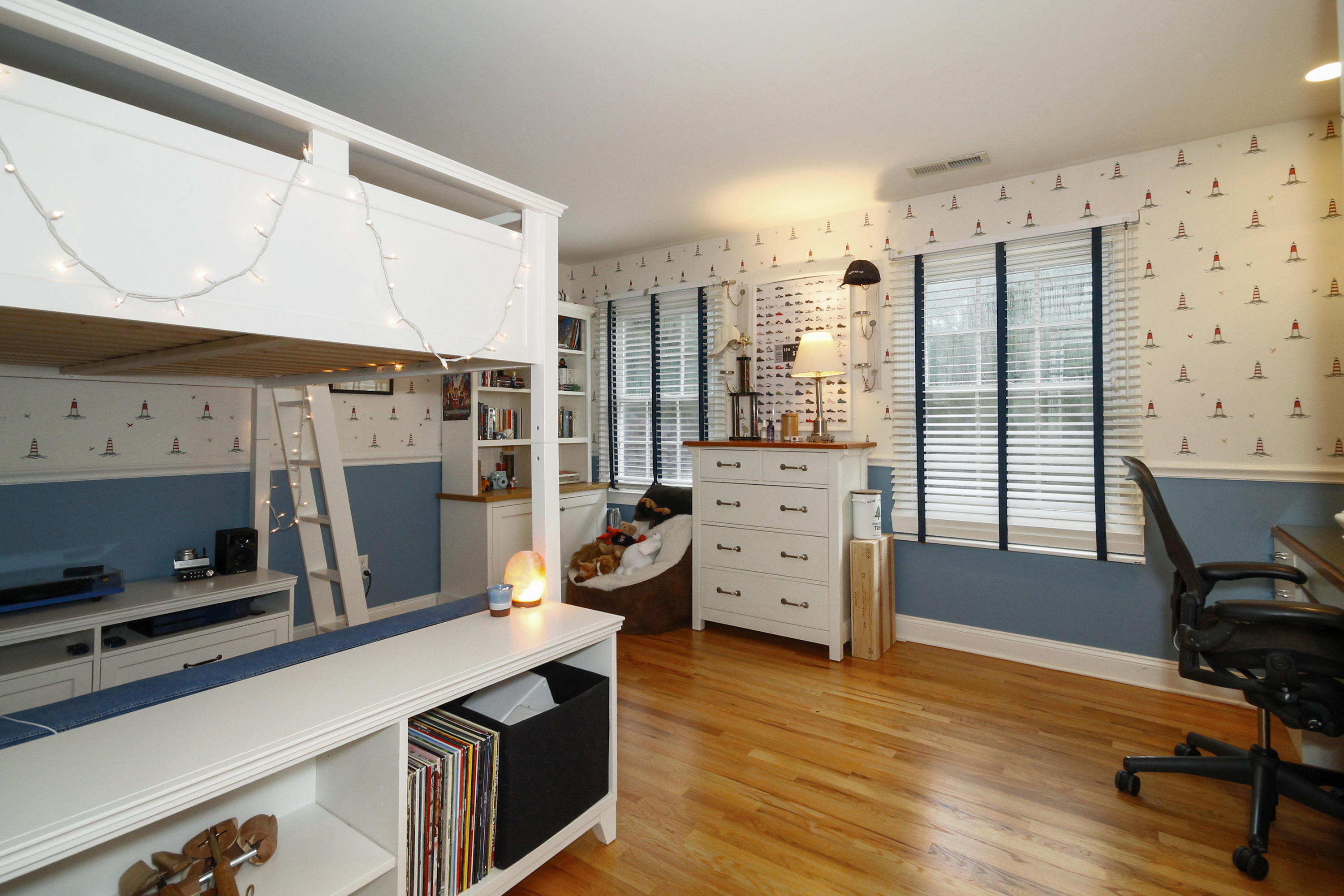 9 Revere Road Darien, CT 06820 - Photo 33 of 48 032-photo-bedroom-7314906