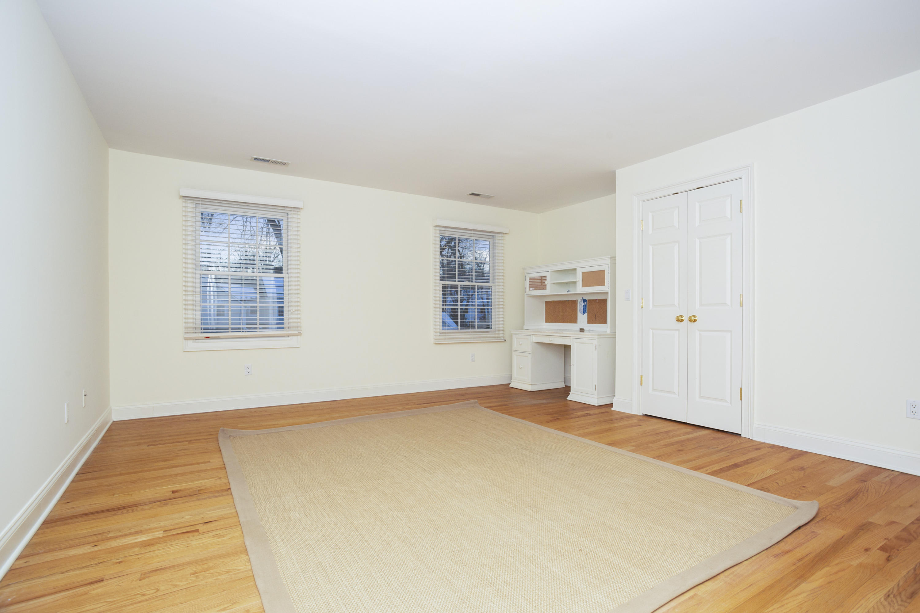 9 Revere Road Darien, CT 06820 - Photo 37 of 48 036-photo--7967421
