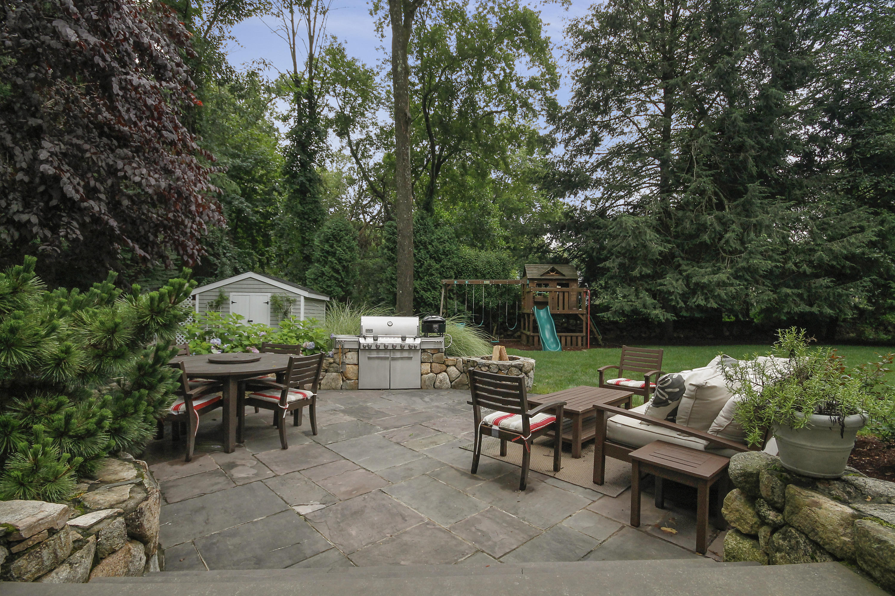 9 Revere Road Darien, CT 06820 - Photo 43 of 48 042-photo-patio-7315898