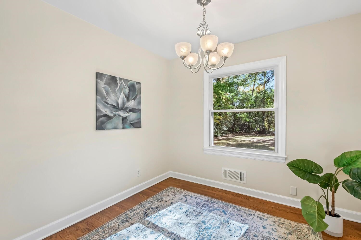 3321 Octavia Street Raleigh, NC 27606 - Photo 9 of 46 Photo 9