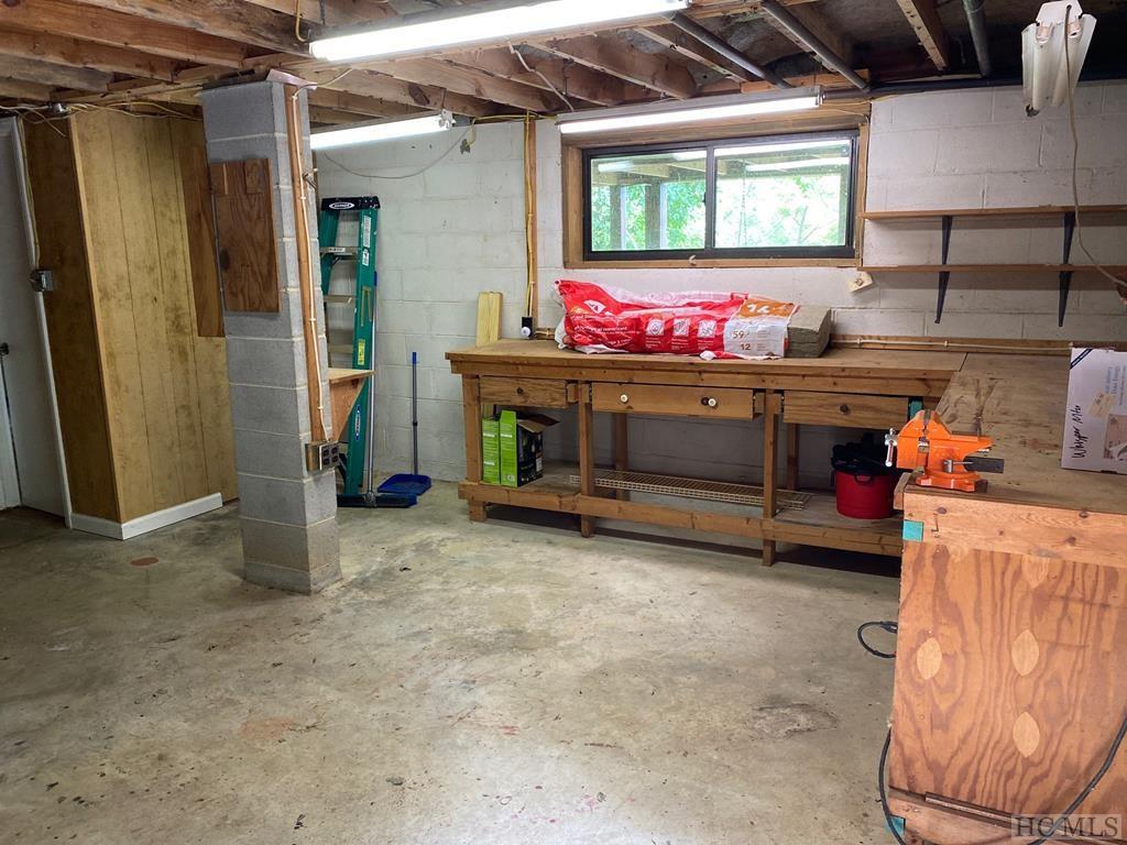 54 Whisper Mountain Road Franklin, NC 28734 - Photo 17 of 25 Gallery Image 17