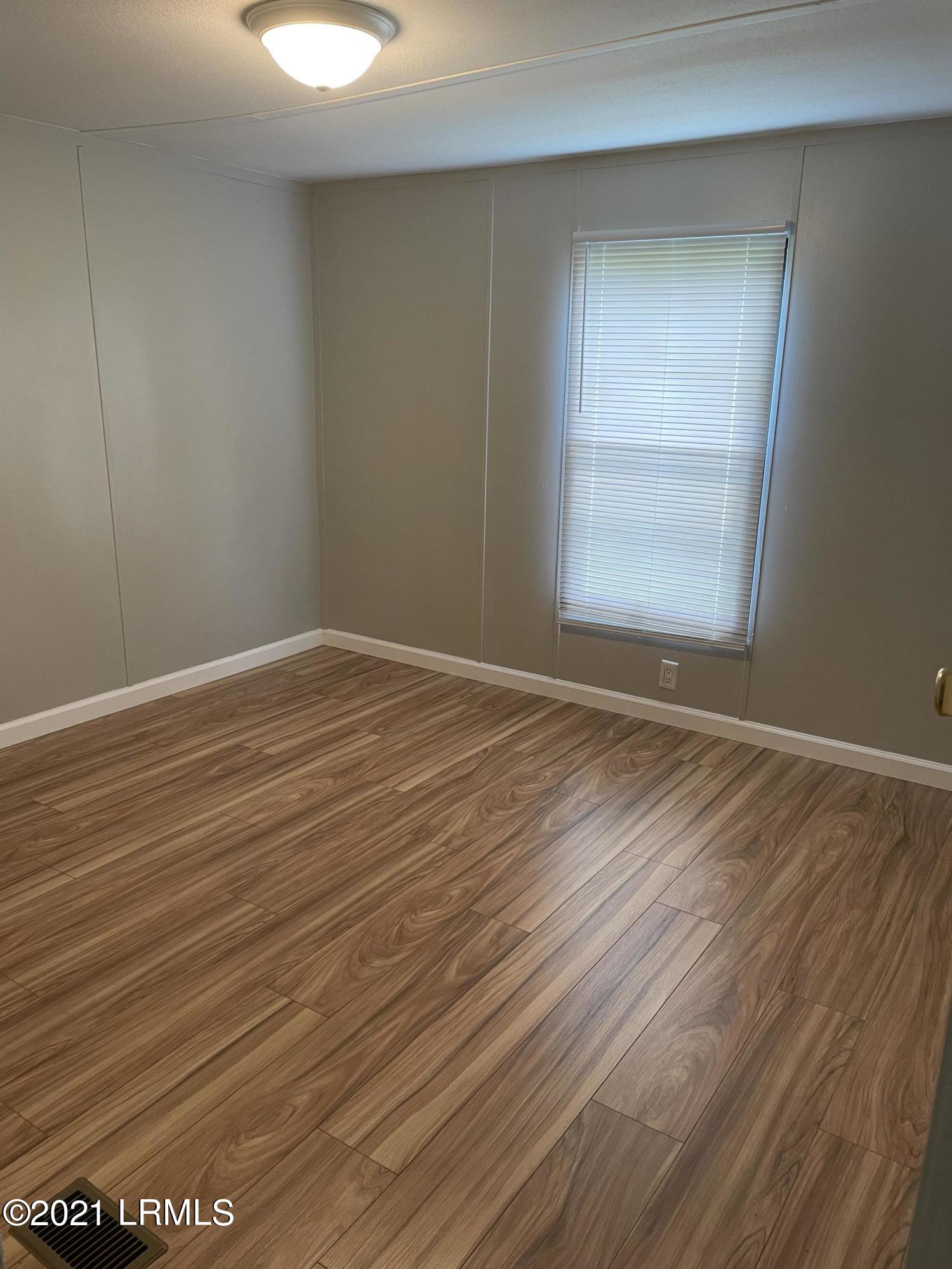 105 Joppa Road Beaufort, SC 29906 - Photo 15 of 20 Back Bedroom
