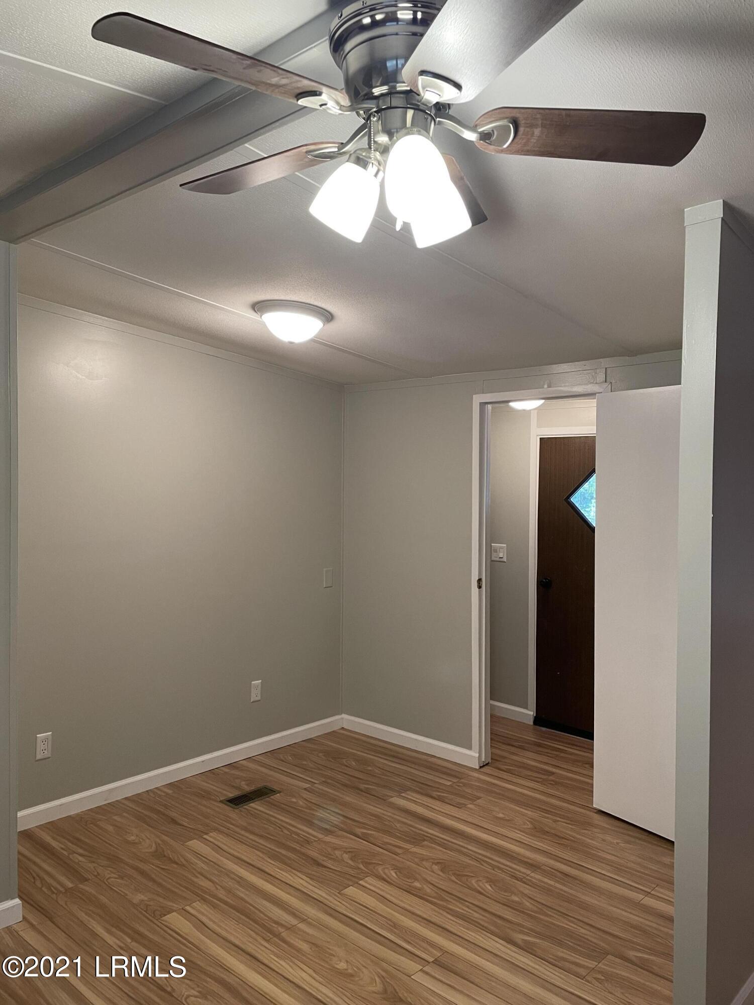 105 Joppa Road Beaufort, SC 29906 - Photo 8 of 20 Dining Room