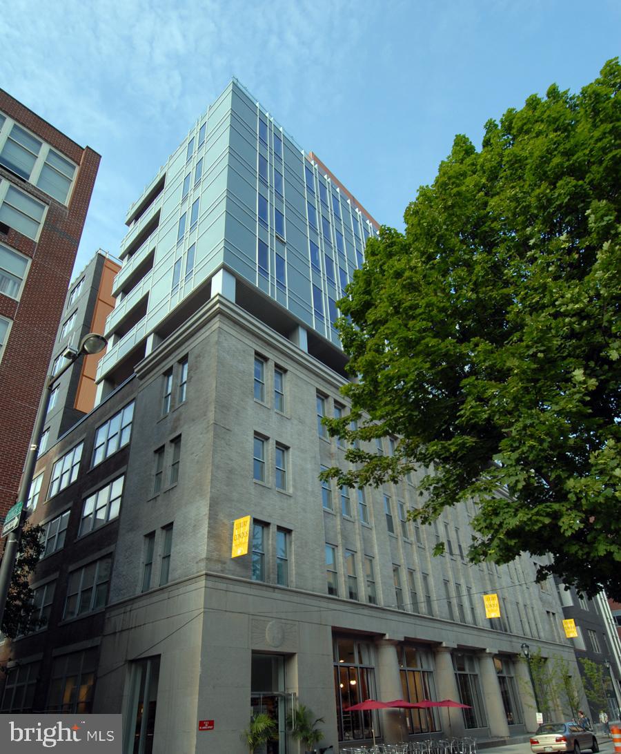 1101 Locust Street, Unit 4C Philadelphia, PA 19107 - Photo 11 of 11 a front view of a building