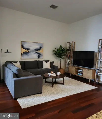 $485,000 | 1101 Locust Street, Unit 4C, Philadelphia, PA 19107