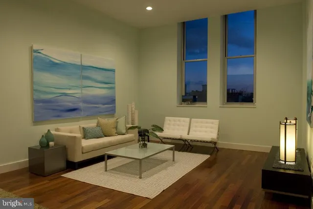 $485,000 | 1101 Locust Street, Unit 4C, Philadelphia, PA 19107