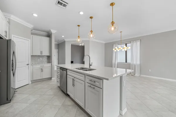 $4,200 | 8359 Hanoverian Drive, Lake Worth, FL 33467