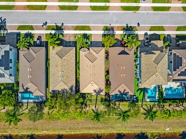 $4,200 | 8359 Hanoverian Drive, Lake Worth, FL 33467