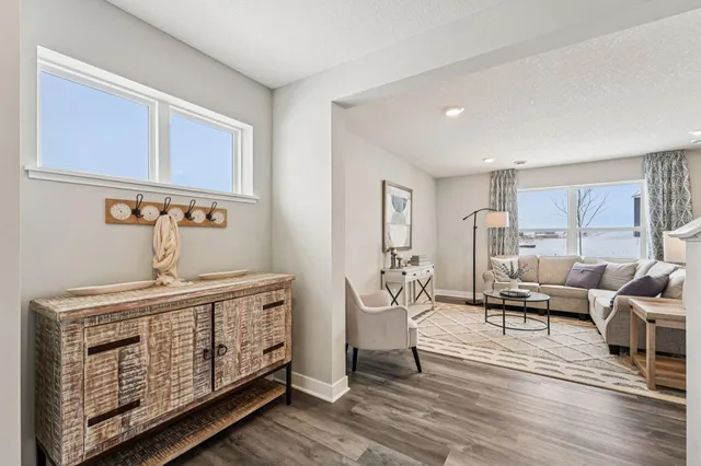 $399,990 | 1908 Highview Terrace, Shakopee, MN 55379