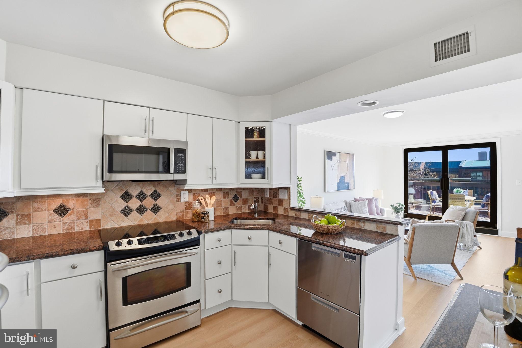 1080 Wisconsin Avenue Northwest, Unit 305 Washington, DC 20007 - Photo 13 of 27 Kitchen
