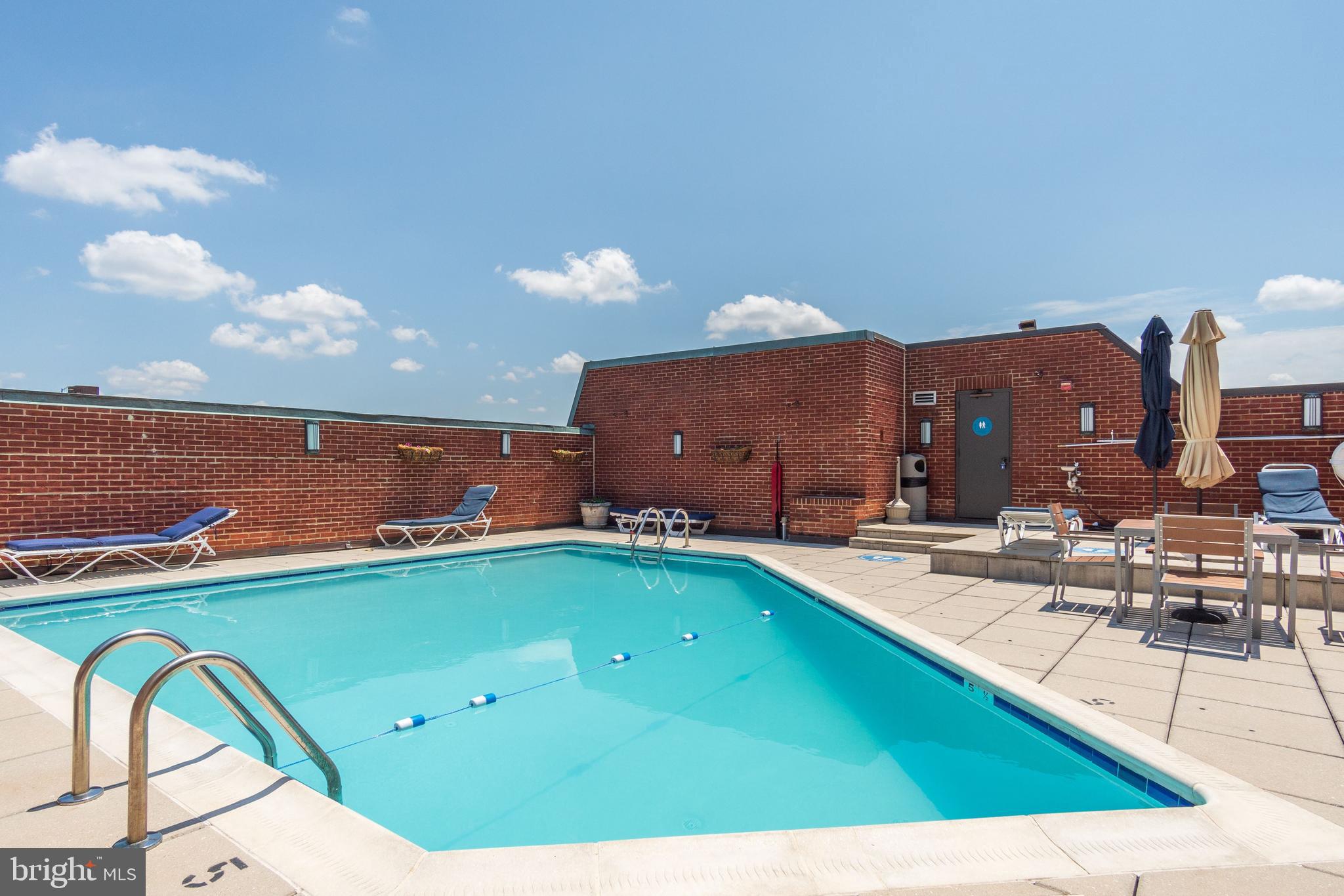 1080 Wisconsin Avenue Northwest, Unit 305 Washington, DC 20007 - Photo 20 of 27 Community pool