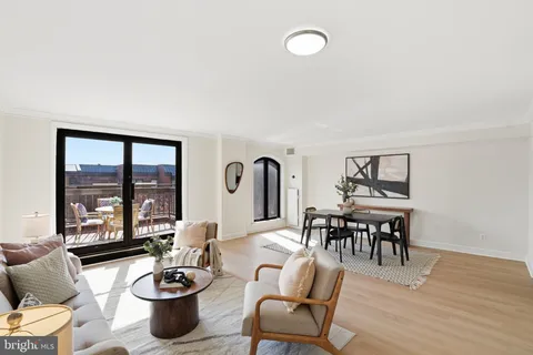 $595,000 | 1080 Wisconsin Avenue Northwest, Unit 305, Washington, DC 20007