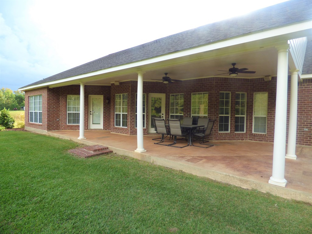 1089 Quail Ridge Drive McComb, MS 39648 - Photo 9 of 31 Photo 9