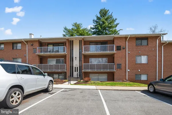 $1,300 | 105 Fitz Court, Unit 204, Reisterstown, MD 21136