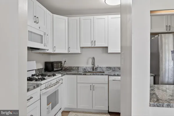 $1,300 | 105 Fitz Court, Unit 204, Reisterstown, MD 21136