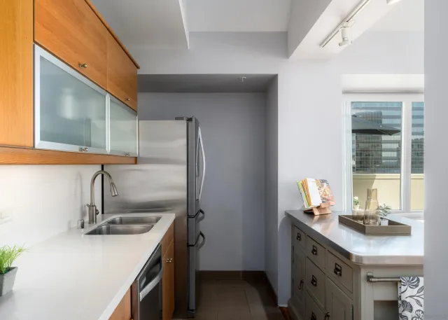 $925,000 | 350 West Ash Street, Unit 1207, San Diego, CA 92101