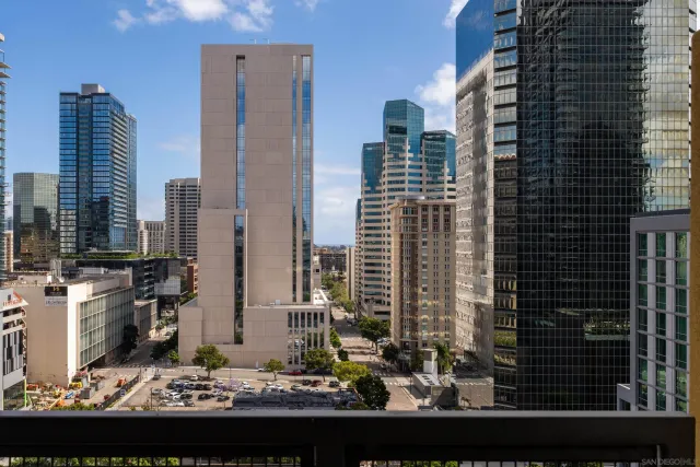 $925,000 | 350 West Ash Street, Unit 1207, San Diego, CA 92101