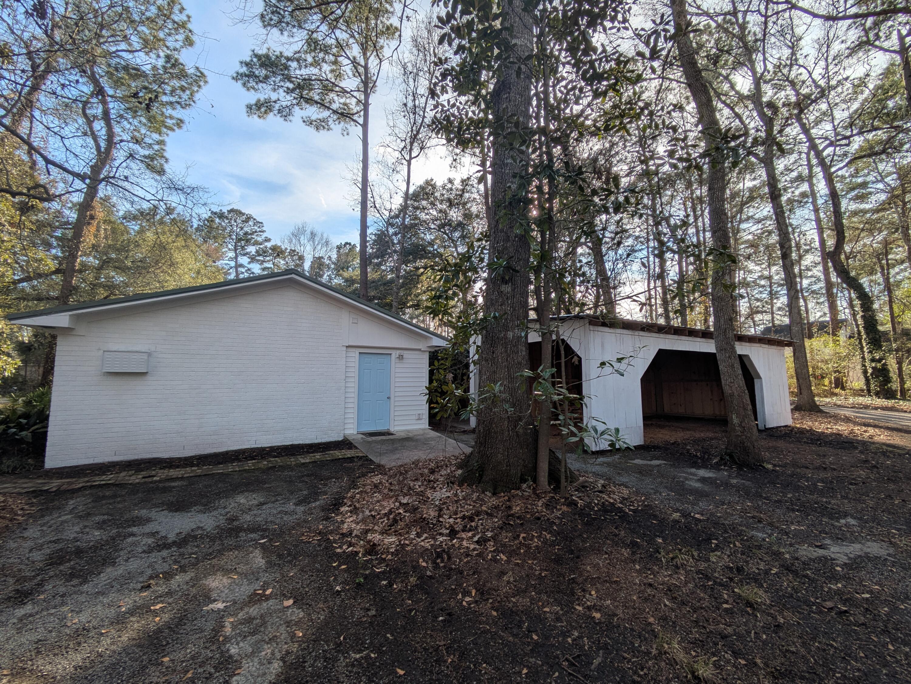 304 County Rd S-18-458 Summerville, SC 29485 - Photo 25 of 30 Detached Studio Apartment