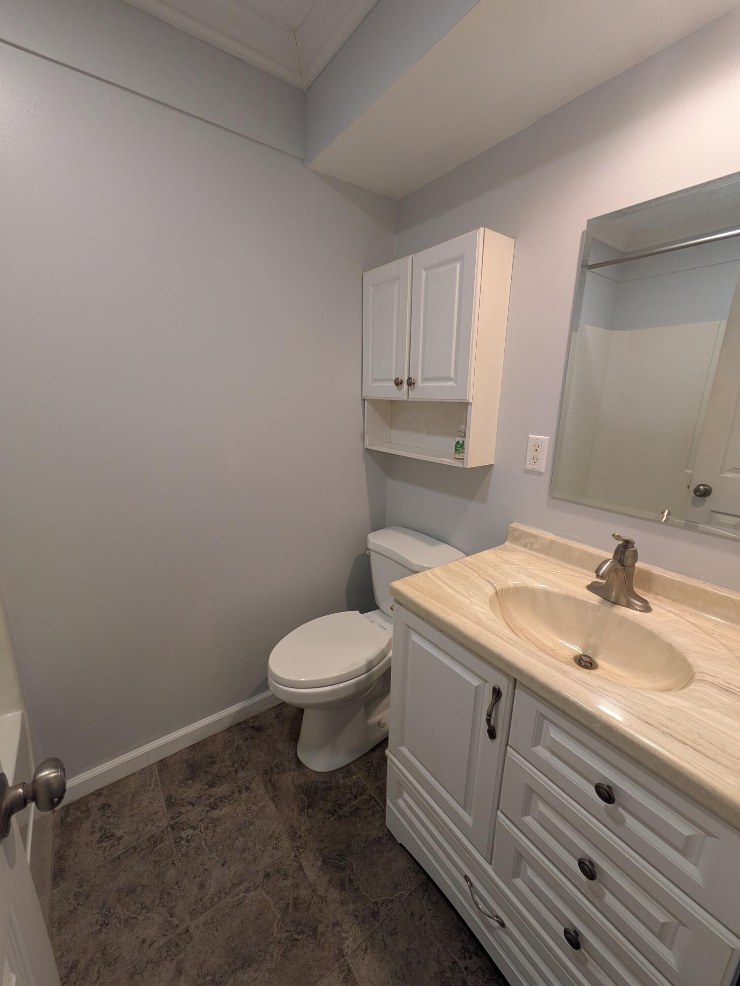 304 County Rd S-18-458 Summerville, SC 29485 - Photo 28 of 30 Guest Apartment