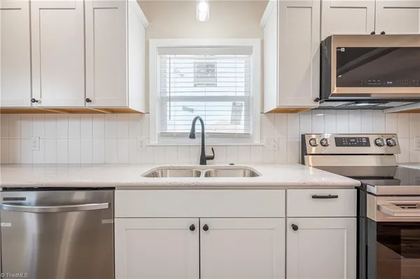 $384,900 | 303 Orchard Street, Mount Airy, NC 27030