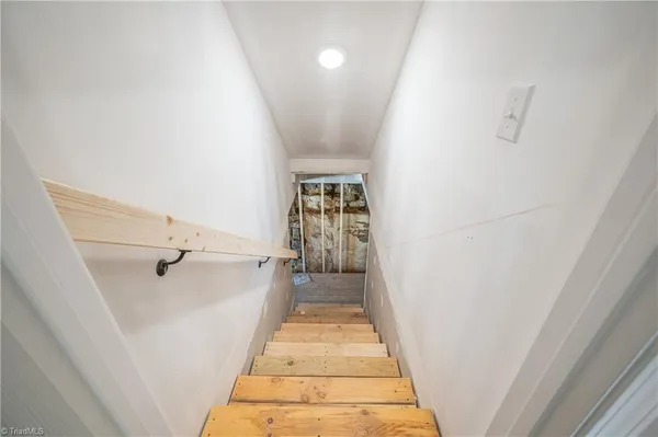 $384,900 | 303 Orchard Street, Mount Airy, NC 27030