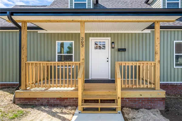 $384,900 | 303 Orchard Street, Mount Airy, NC 27030