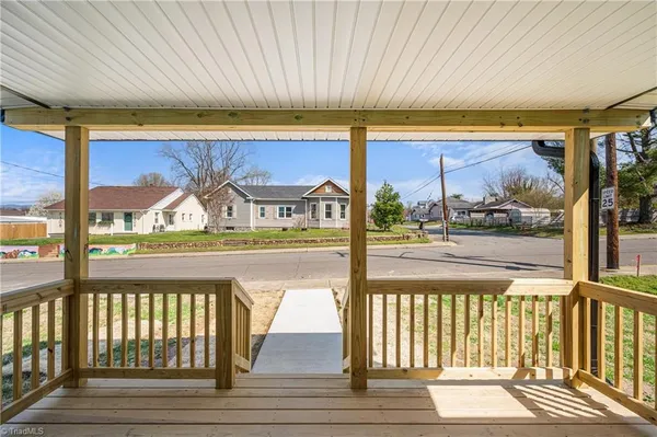 $384,900 | 303 Orchard Street, Mount Airy, NC 27030