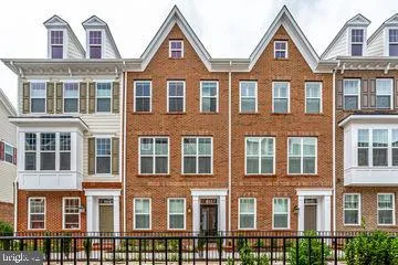 $3,700 | 612 Totten Place Northeast, Washington, DC 20017
