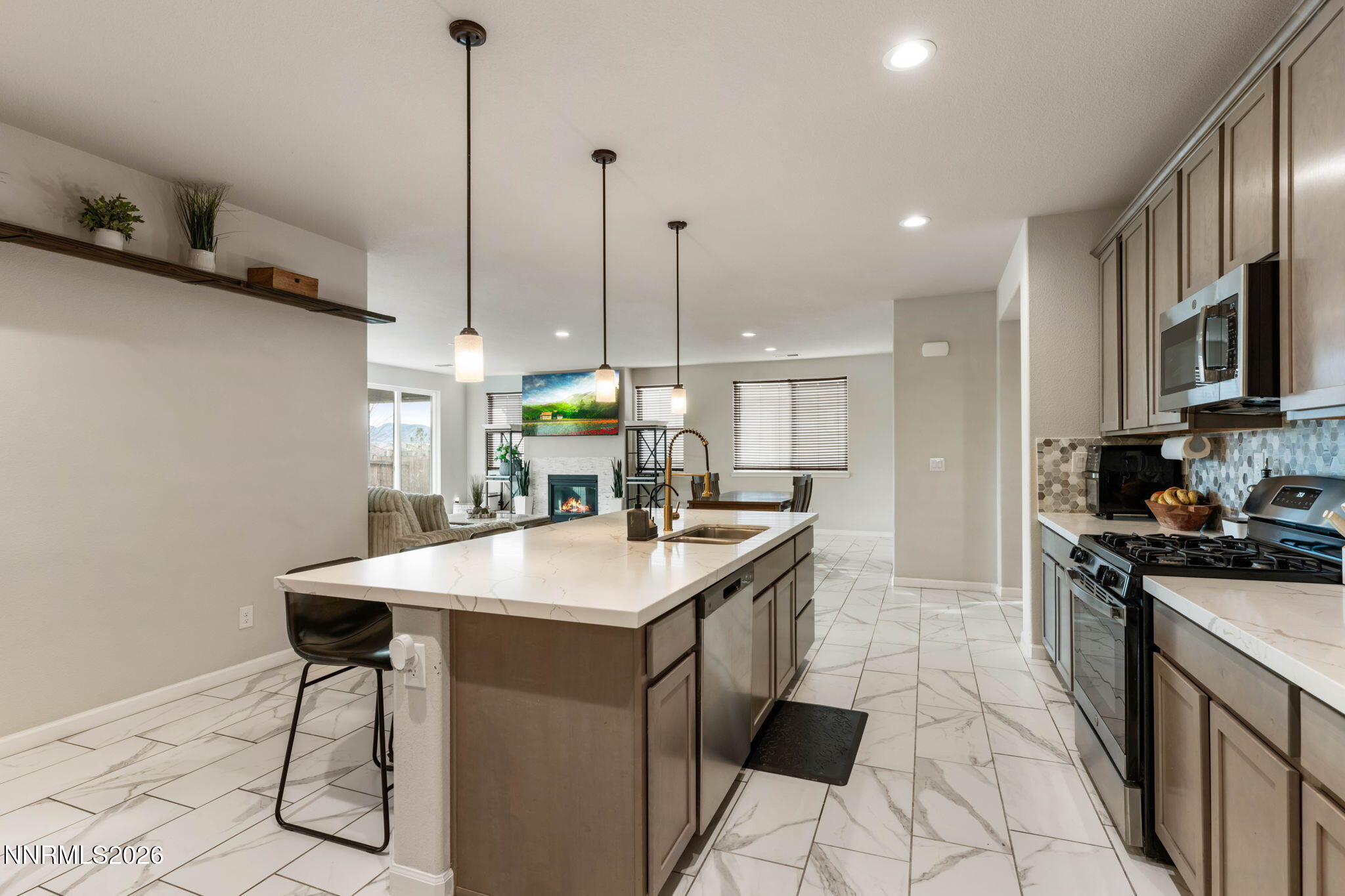531 Stonehaven Court Dayton, NV 89403 - Photo 12 of 34 15-web-or-mls-DSC_9932