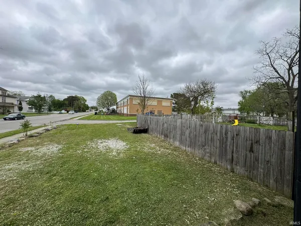 $110,000 | 1321 South Washington Street, Marion, IN 46953