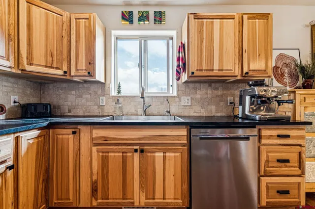 $979,000 | 231 Mesa Heights, Durango, CO 81303