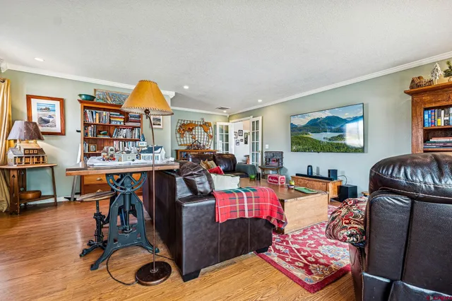 $979,000 | 231 Mesa Heights, Durango, CO 81303