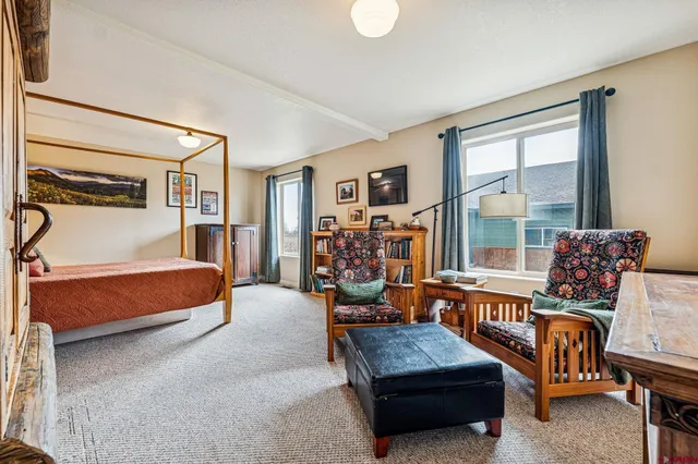 $979,000 | 231 Mesa Heights, Durango, CO 81303