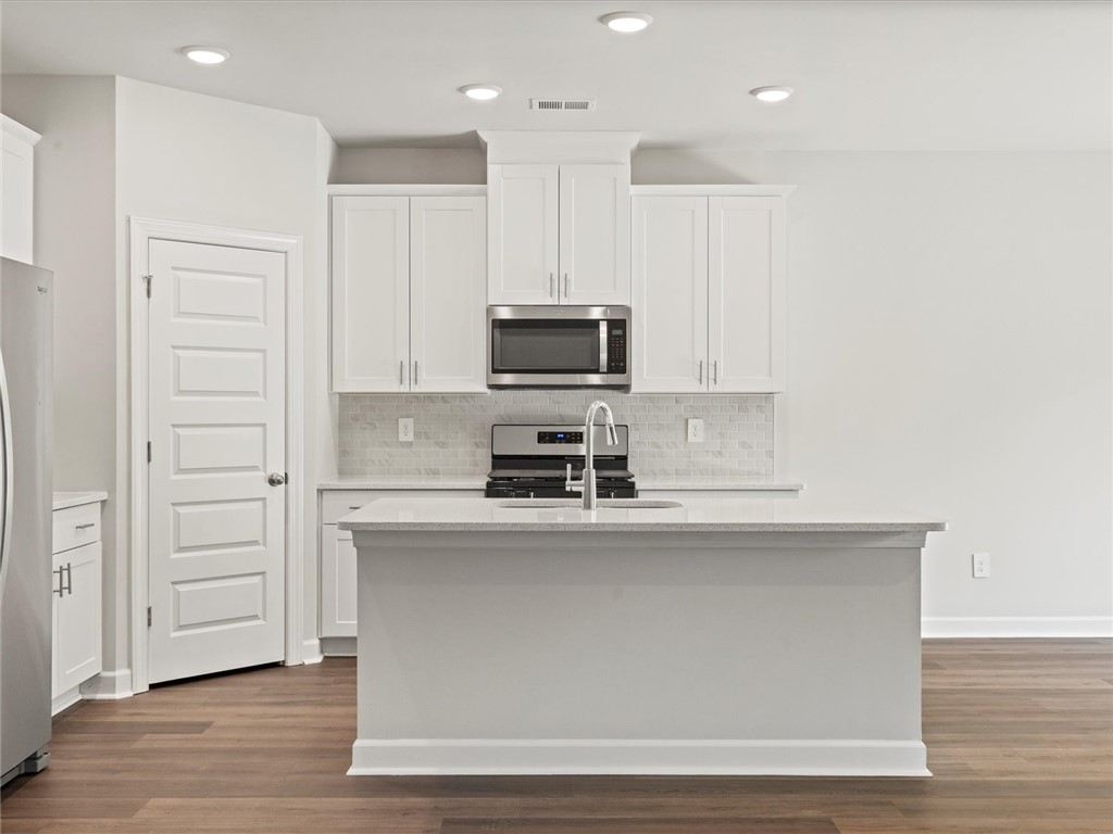 235 Merriweather Way Spartanburg, SC 29307 - Photo 14 of 25