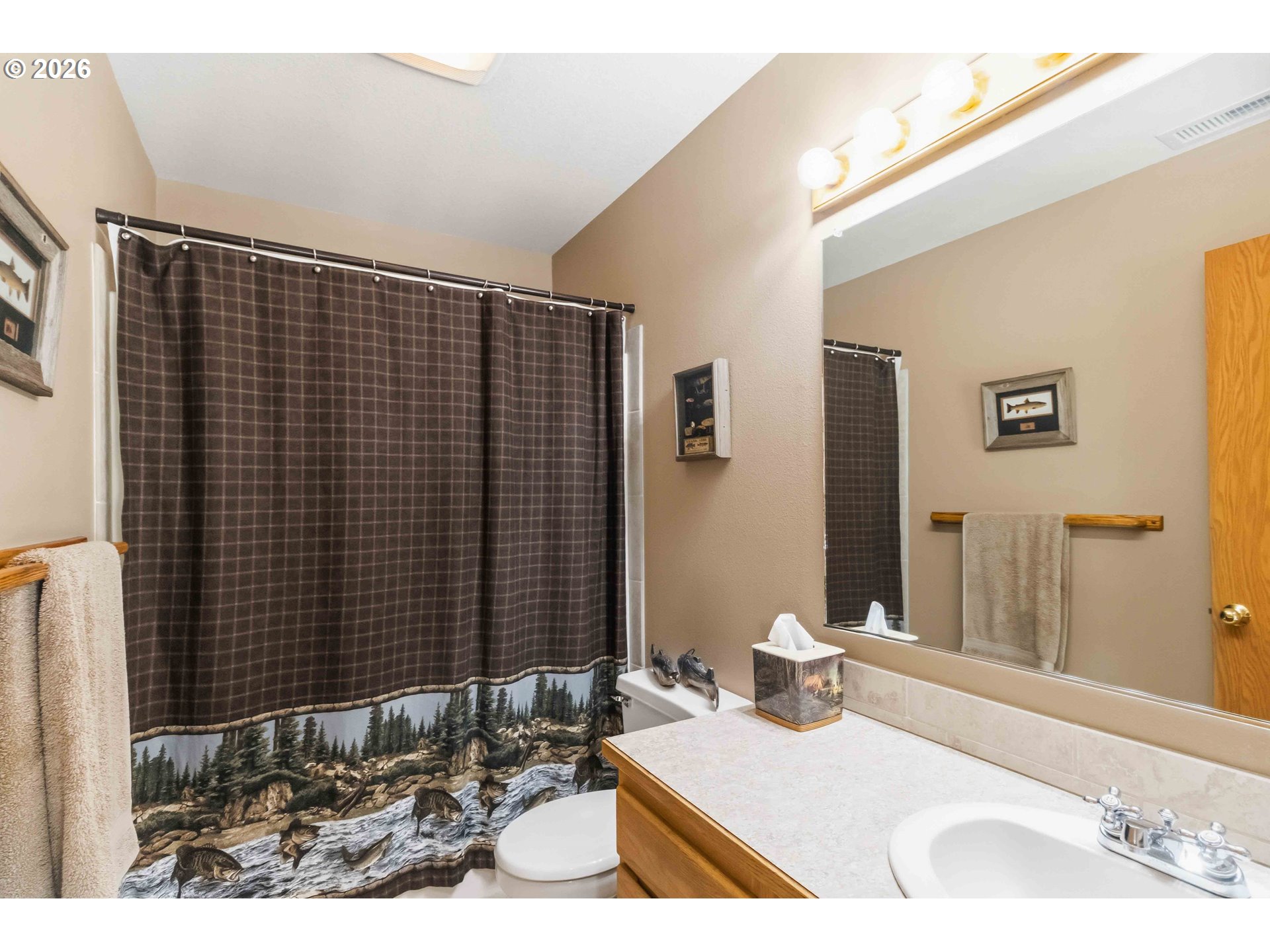 359 Frank Smith Road Toutle, WA 98649 - Photo 20 of 44 a bathroom with a sink and a mirror