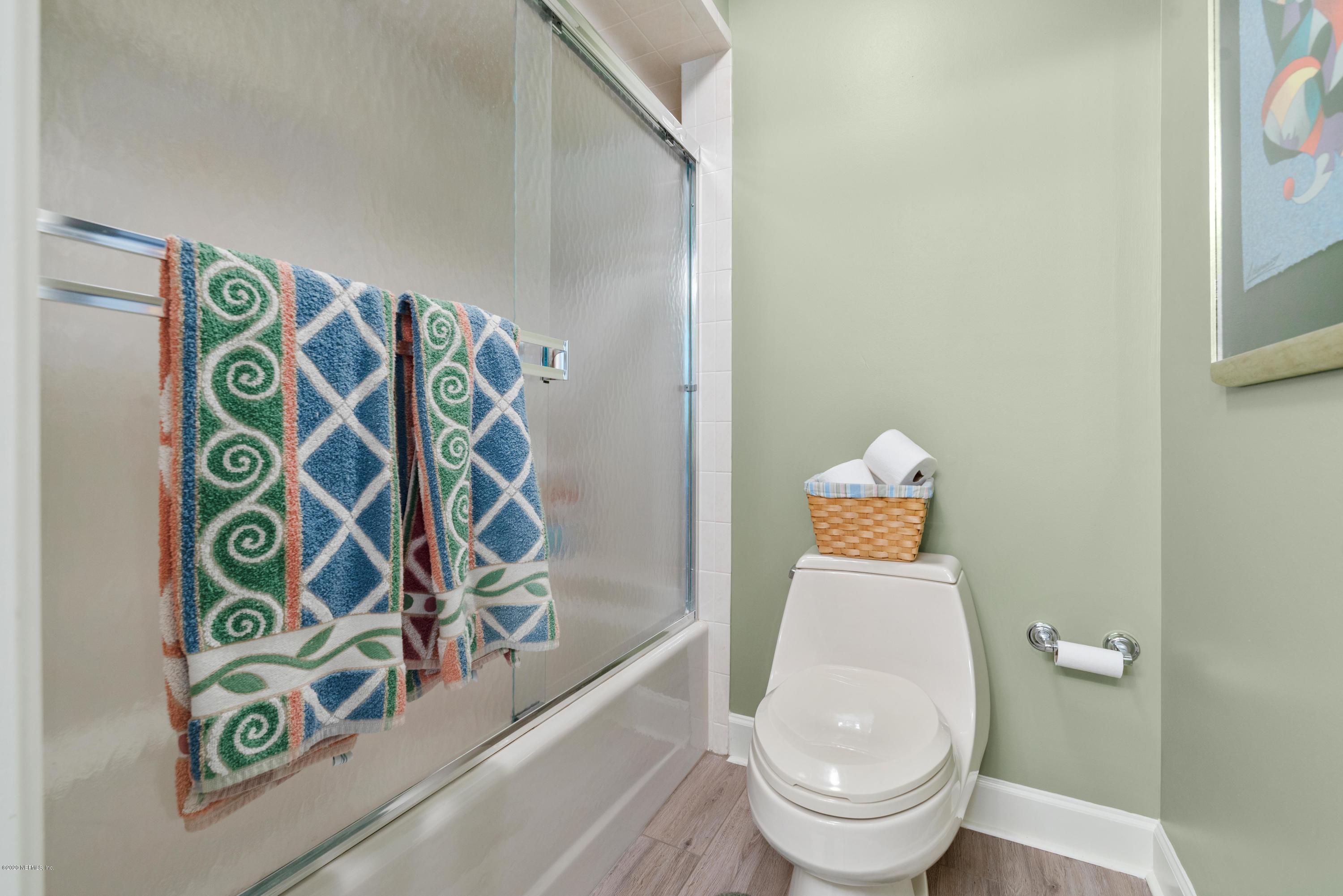 8195 Shady Grove Road Jacksonville, FL 32256 - Photo 20 of 38 Powder Rm.