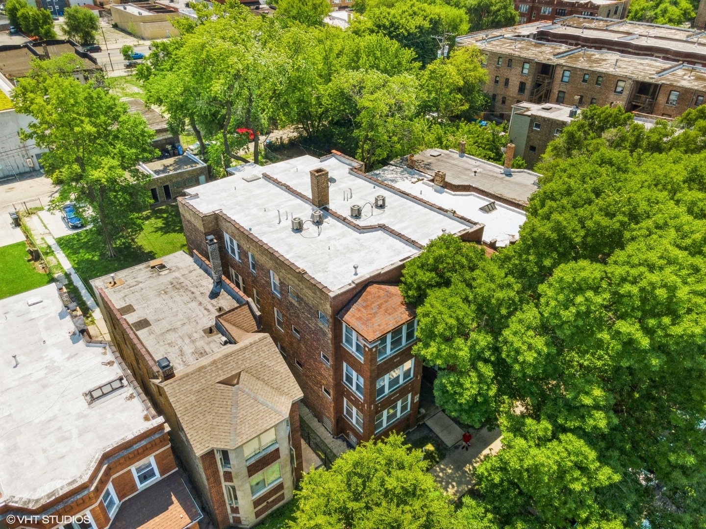 5027-29 West Washington Boulevard Chicago, IL 60644 - Photo 28 of 33 an aerial view of a house with balcony