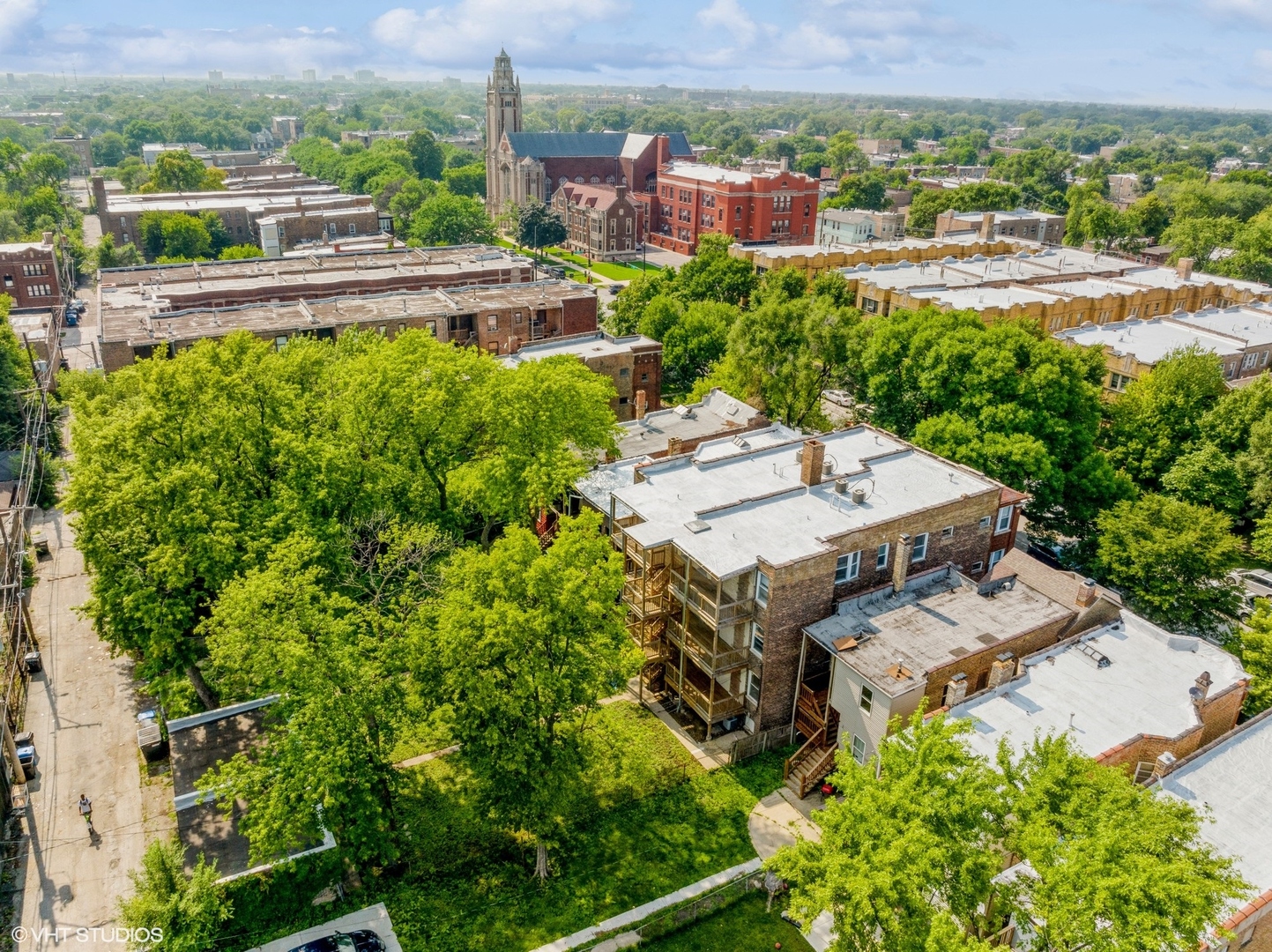 5027-29 West Washington Boulevard Chicago, IL 60644 - Photo 29 of 33 an aerial view of a house with a yard basket ball court and outdoor seating