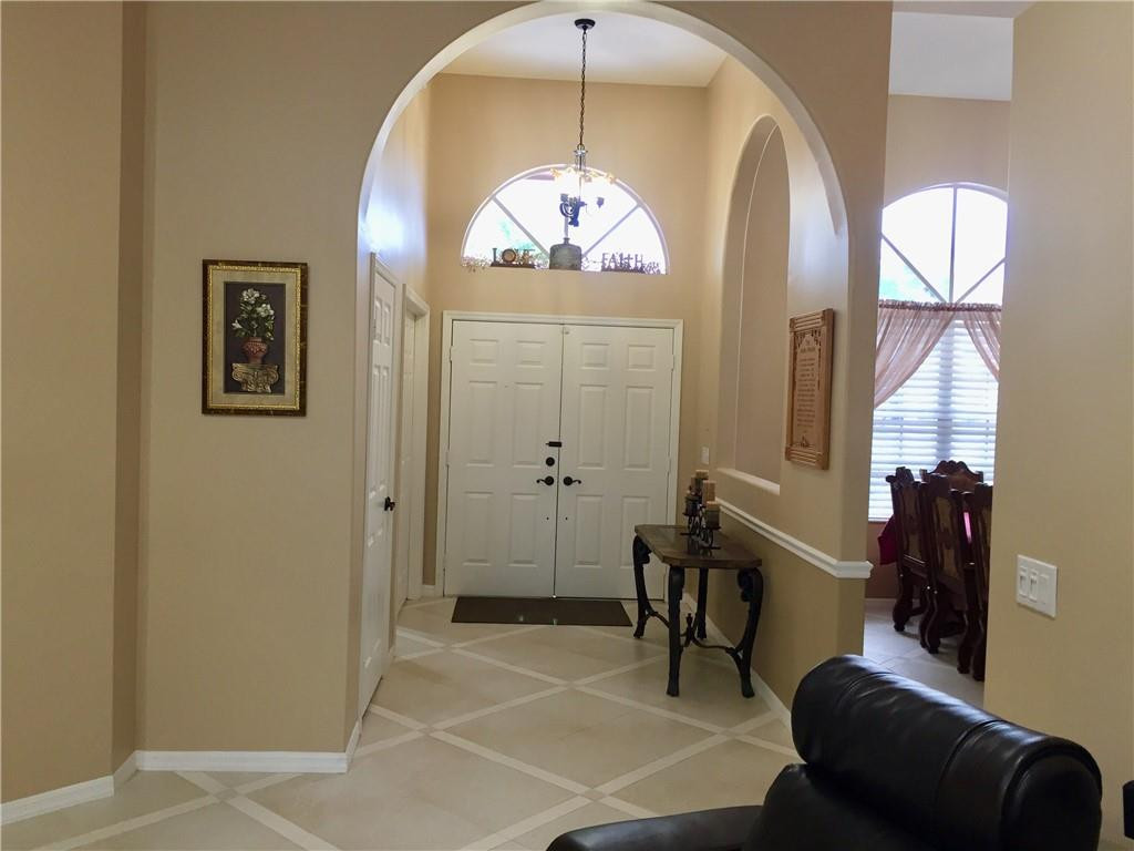 10386 Canoe Brook Circle Boca Raton, FL 33498 - Photo 3 of 36 Entrance
