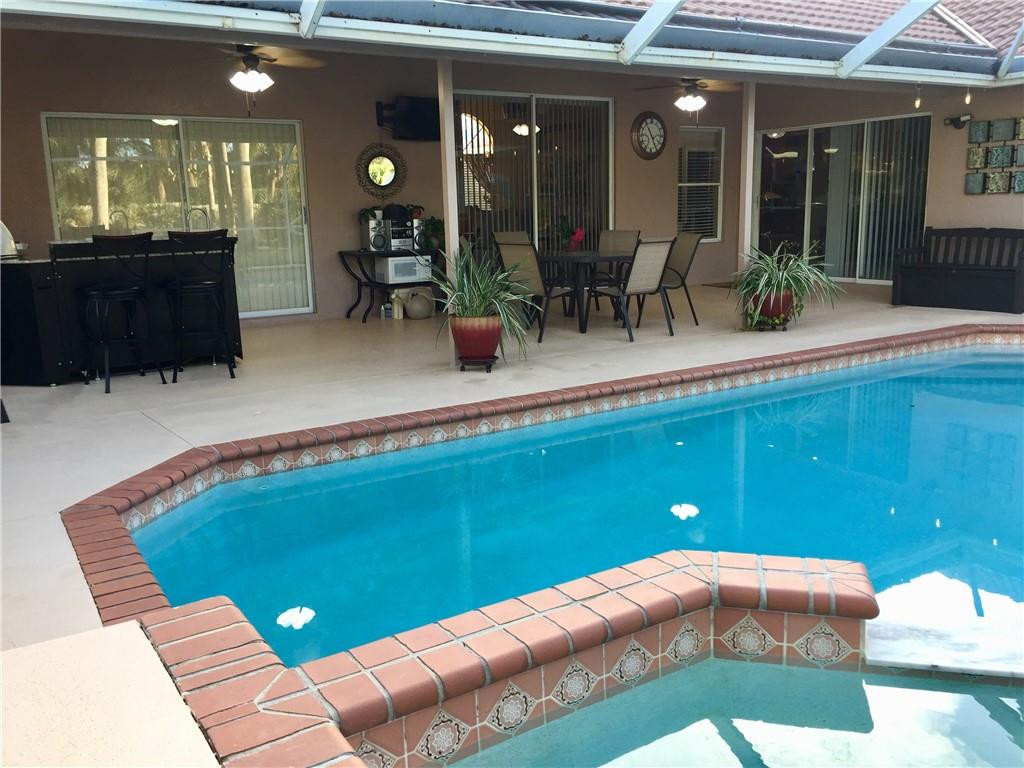 10386 Canoe Brook Circle Boca Raton, FL 33498 - Photo 31 of 36 Pool 2