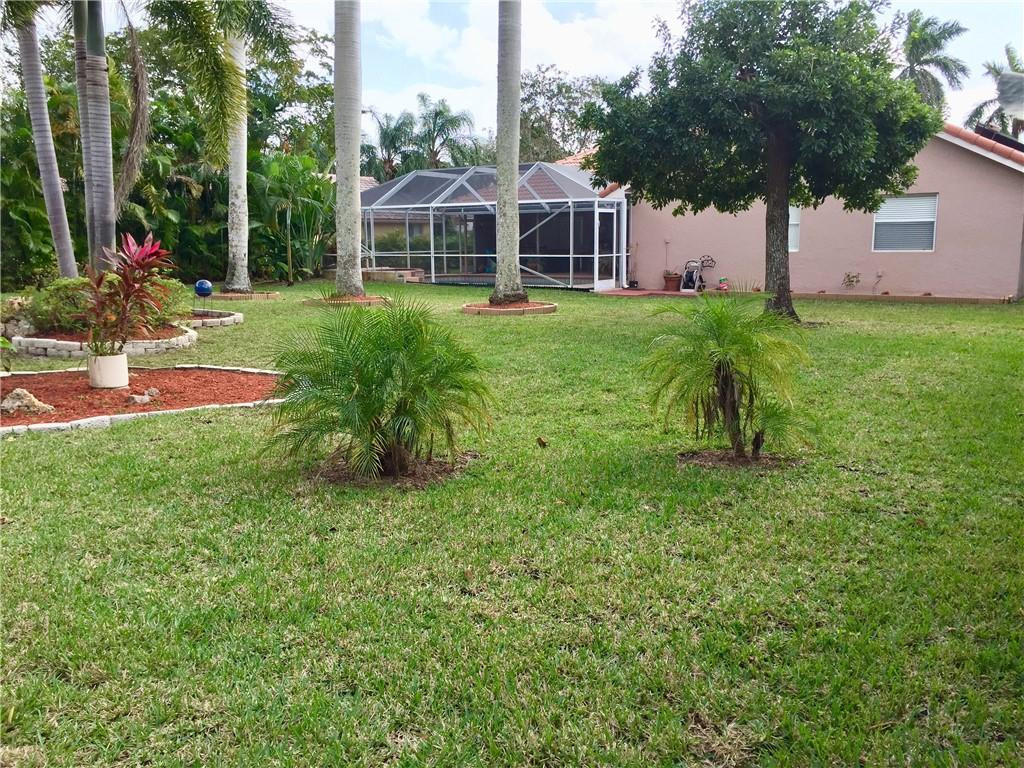 10386 Canoe Brook Circle Boca Raton, FL 33498 - Photo 34 of 36 Back Yard 2