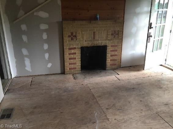 4561 Burch Bridge Road Burlington, NC 27217 - Photo 5 of 12 Gallery Image 5
