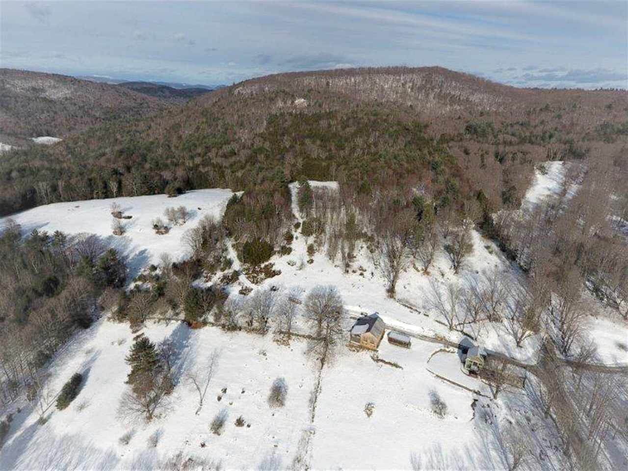 322 Atcherson Hollow Road Rockingham, VT 05143 - Photo 5 of 40