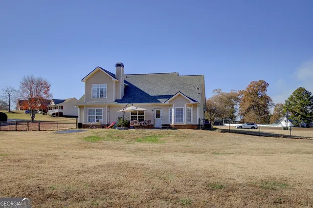 a view of a bathroom