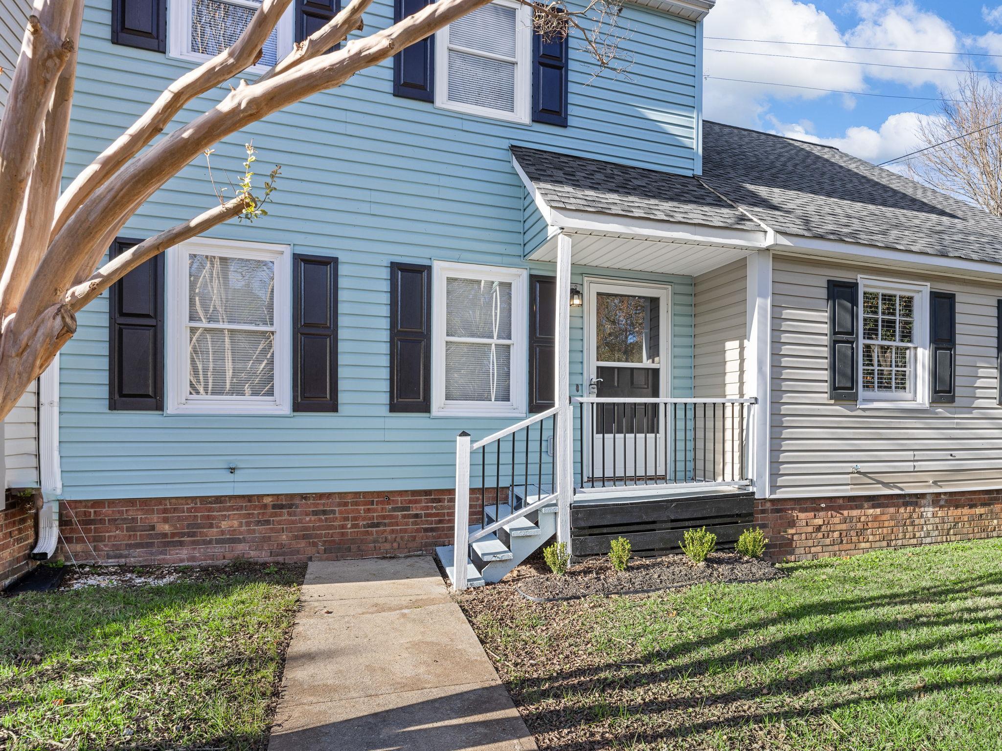 30 Hidden Springs Road Spartanburg, SC 29302 - Photo 4 of 32 Gallery Image 4