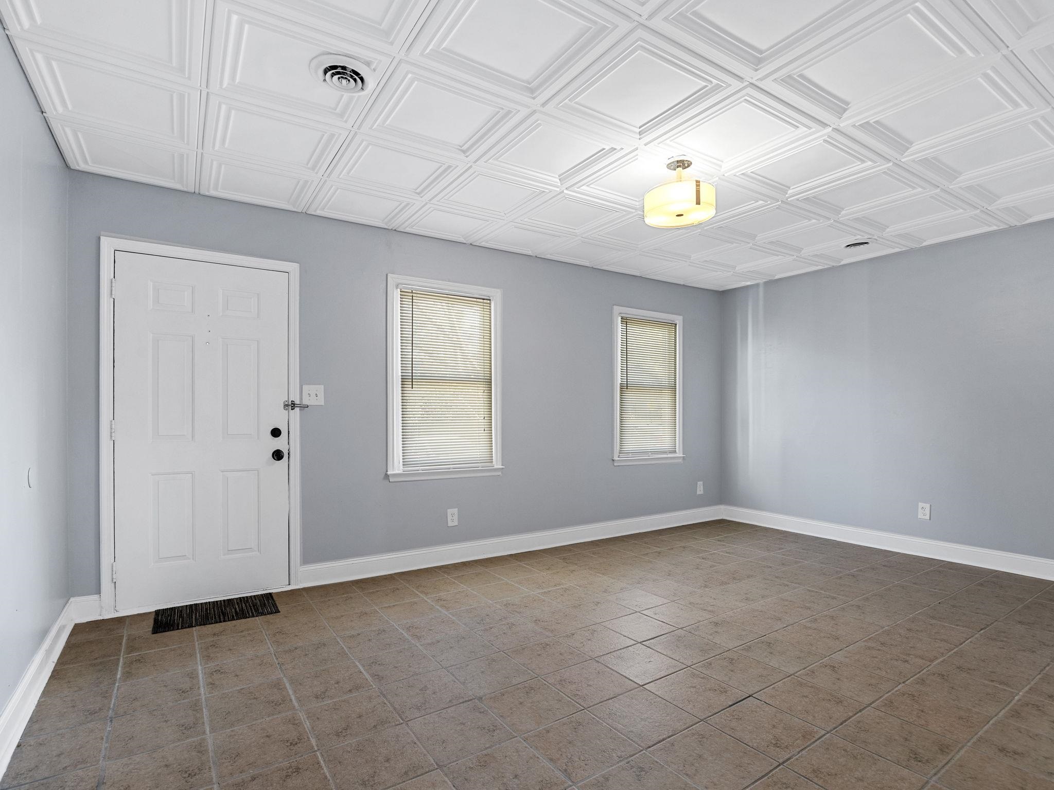 30 Hidden Springs Road Spartanburg, SC 29302 - Photo 8 of 32 Gallery Image 8