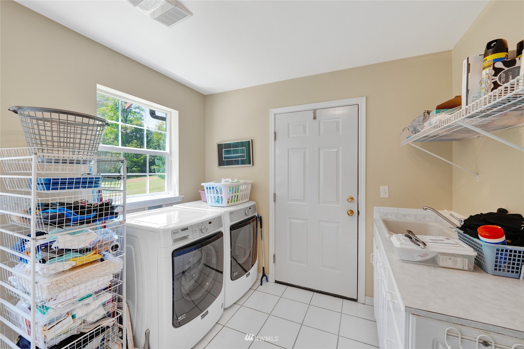 9509 North Cedarvale Loop Road Arlington, WA 98223 - Photo 14 of 39 Gallery Image 14