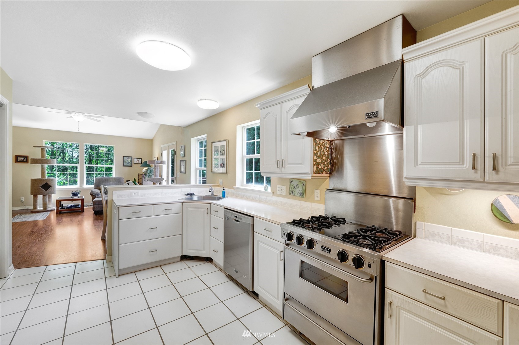 9509 North Cedarvale Loop Road Arlington, WA 98223 - Photo 8 of 39 Gallery Image 8