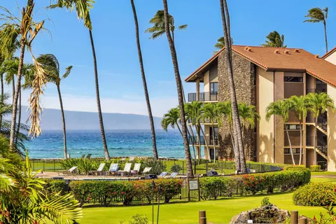 $475,000 | 3543 Lower Honoapiilani Road, Unit D204, Lahaina, HI 96761